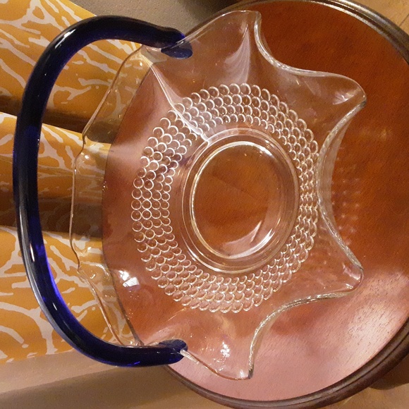 Vintage Fenton Glass Basket/Bowl - Picture 2 of 2